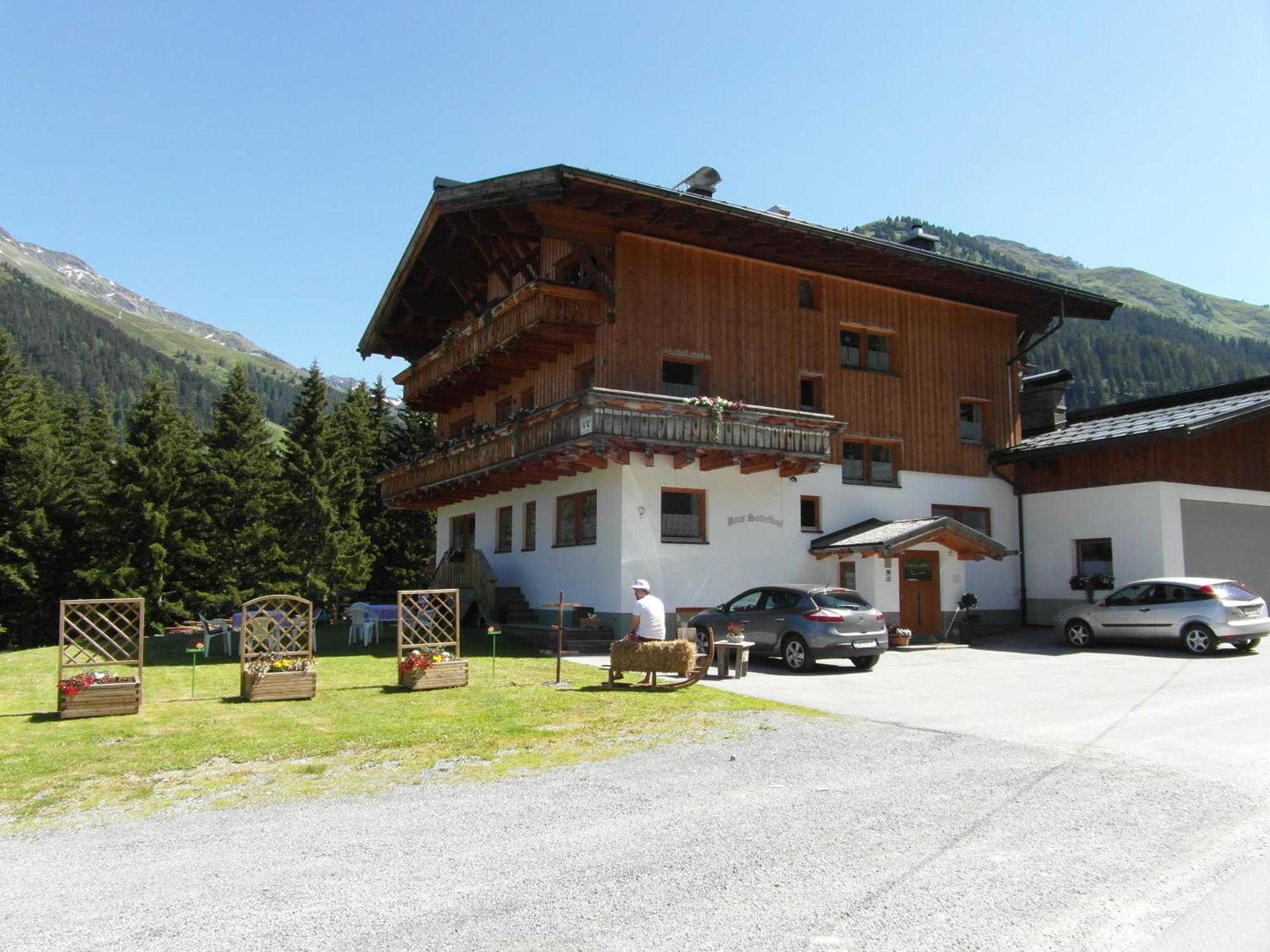 Pension Sattelkopf Sankt Anton am Arlberg Luaran gambar